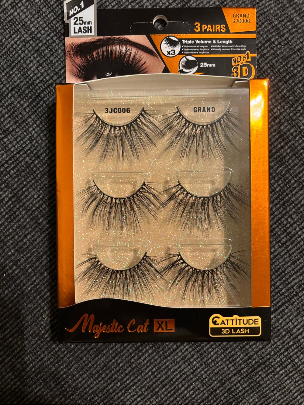 Majestic Cat XL 3D False Eyelashes - Black